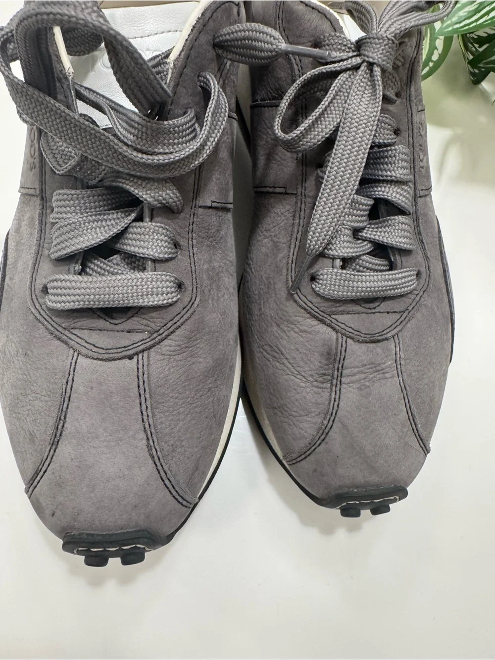 Tod's Gray Suede Low-Top Sneakers